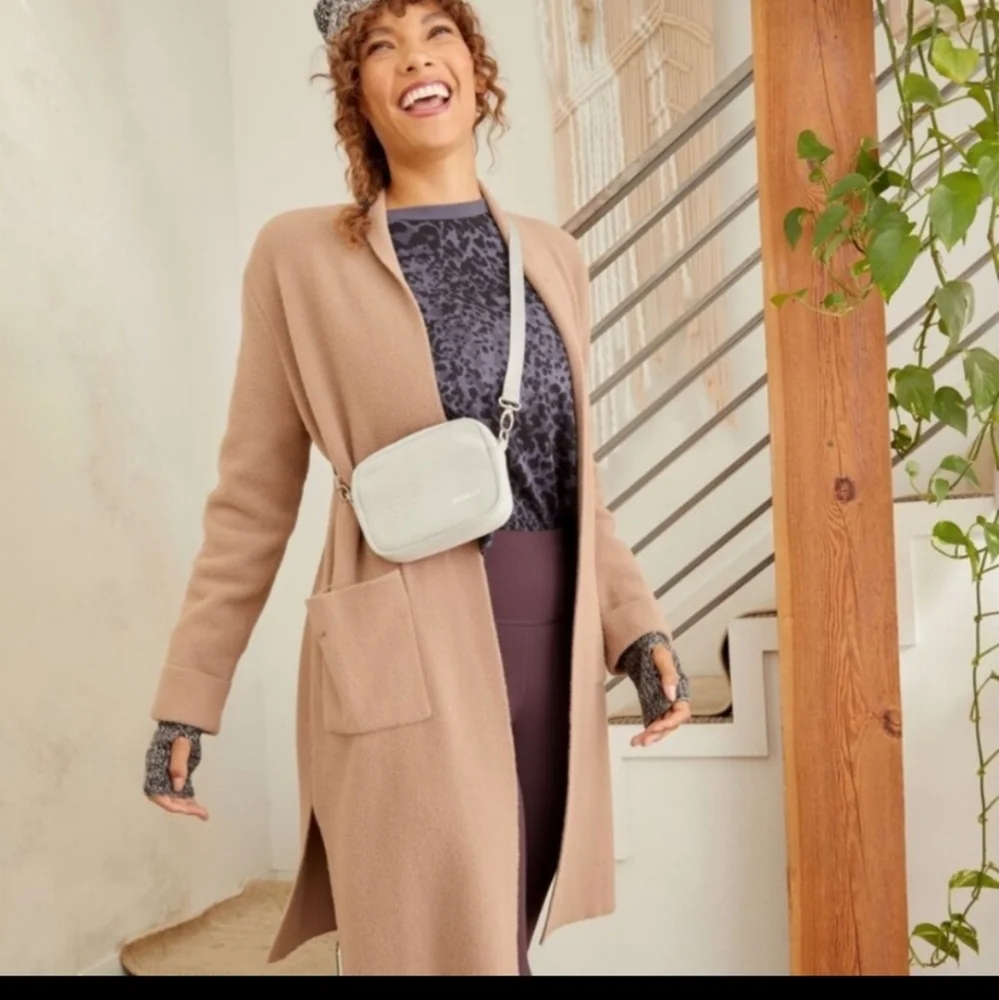 Vooray Sidekick Gray Moto Crossbody Bag‎